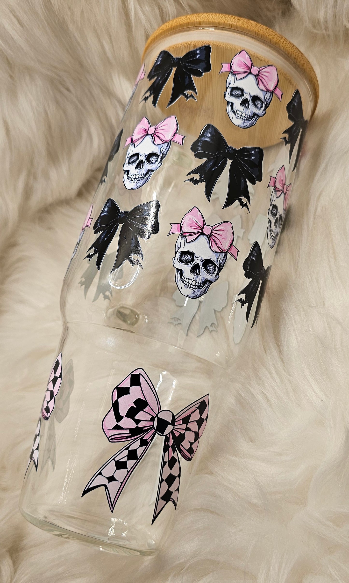 40 oz Skulls and Bows Glass Tumbler
